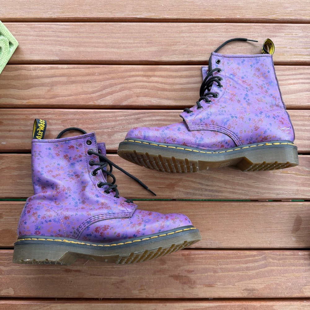 Dr. Martens 1460 Little Flowers Floral Meadow Leather Boots Womens 11 US - Picture 7 of 10